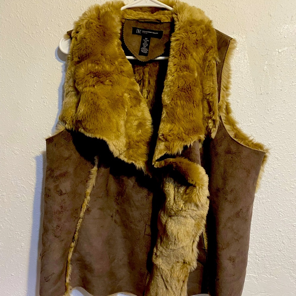 Plus size vest